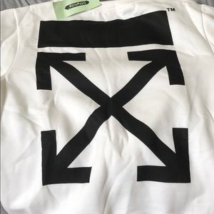 Off-white crew neck brand new